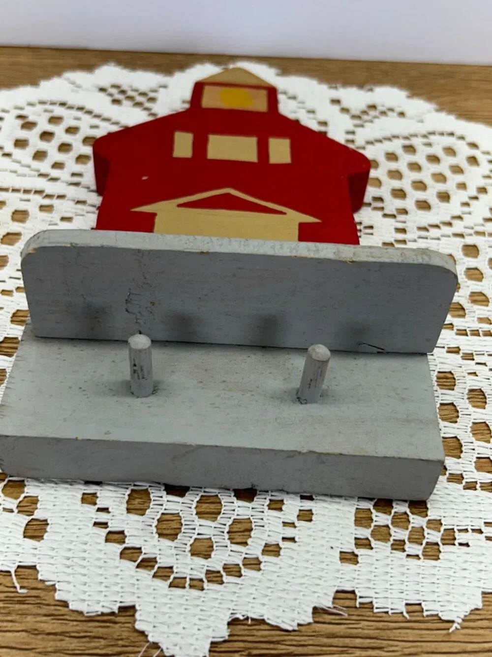 Vintage Folk Art Wooden Schoolhouse Key Holder Wall Rack Peg Rack Rustic